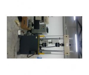 电液伺服动静态材料疲劳试验机