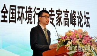 岛津企业管理（中国）有限公司分析测试仪器市场部的王晋