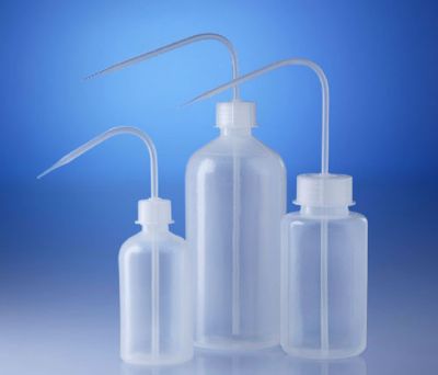 洗瓶瓶体为PP材质透明。PP材质尖口分液管