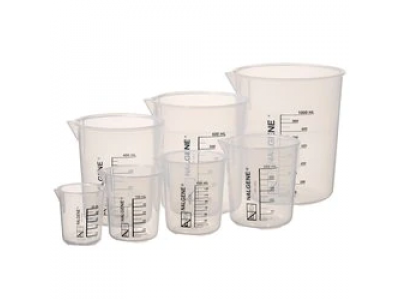 Thermo Scientific™ Nalgene™ Griffin Low-Form Plastic Beaker Variety Pack
