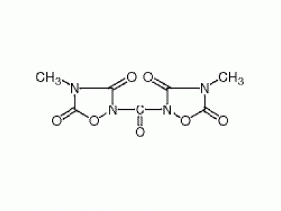 2,2'-碳酰双(3,5-二氧-4-甲基-1,2,4-恶二唑烷