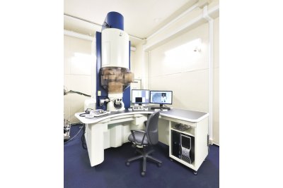 日本电子JEM-ARM200F冷场发射球差校正透射电镜    世界领先的STEM-HAADF像分辨率