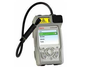 赛默飞手持式（拉曼）化学物质检定仪 FirstDefender RMX 适用于现场化学品识别，公安、安检及现场应急人员