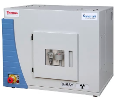 ARL EQUINOX 1000 X射线粉末衍射仪可同时测量2<em>个</em>角度范围，无需扫描