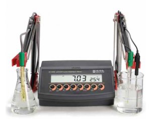   微电脑pH-EC-TDS-盐度-°C多参数水质测定仪水质自动监测HI2550 样本