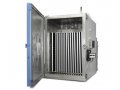 高低温交变湿热试验机采用环保制冷剂和高性能制冷系统