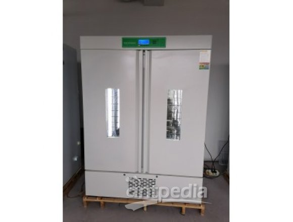  SPX-2000 大容量生化培养箱SPX-2000生化培养箱