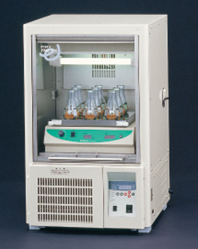 振荡器用低温恒温箱FMC-100・1000