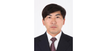 李润哲