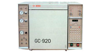GC<em>920</em> 气相色谱仪
