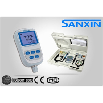 Portable Handheld pH / mV /<em>Conductivity</em> / TDS / Salinity / Resistivity Meter 