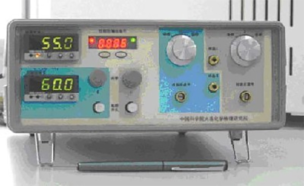 GC-2100系列微型<em>气</em><em>相</em>色谱仪
