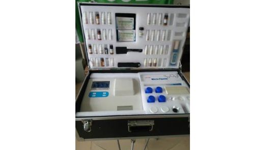 路博便携式多参数水质分析仪LB-CNP(D