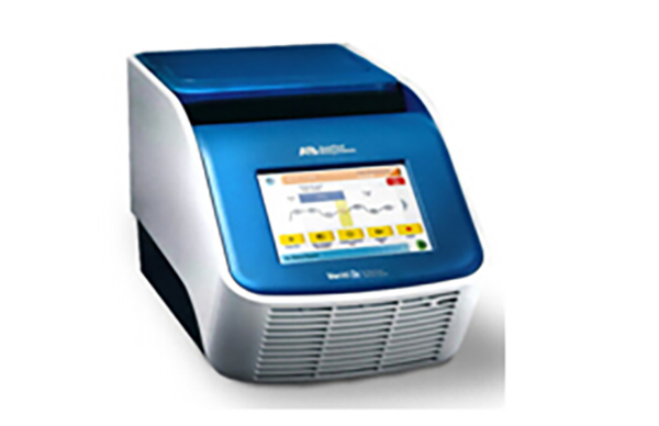 Applied Biosystems <em>Veriti</em> Dx  <em>PCR</em> 仪/热循环仪